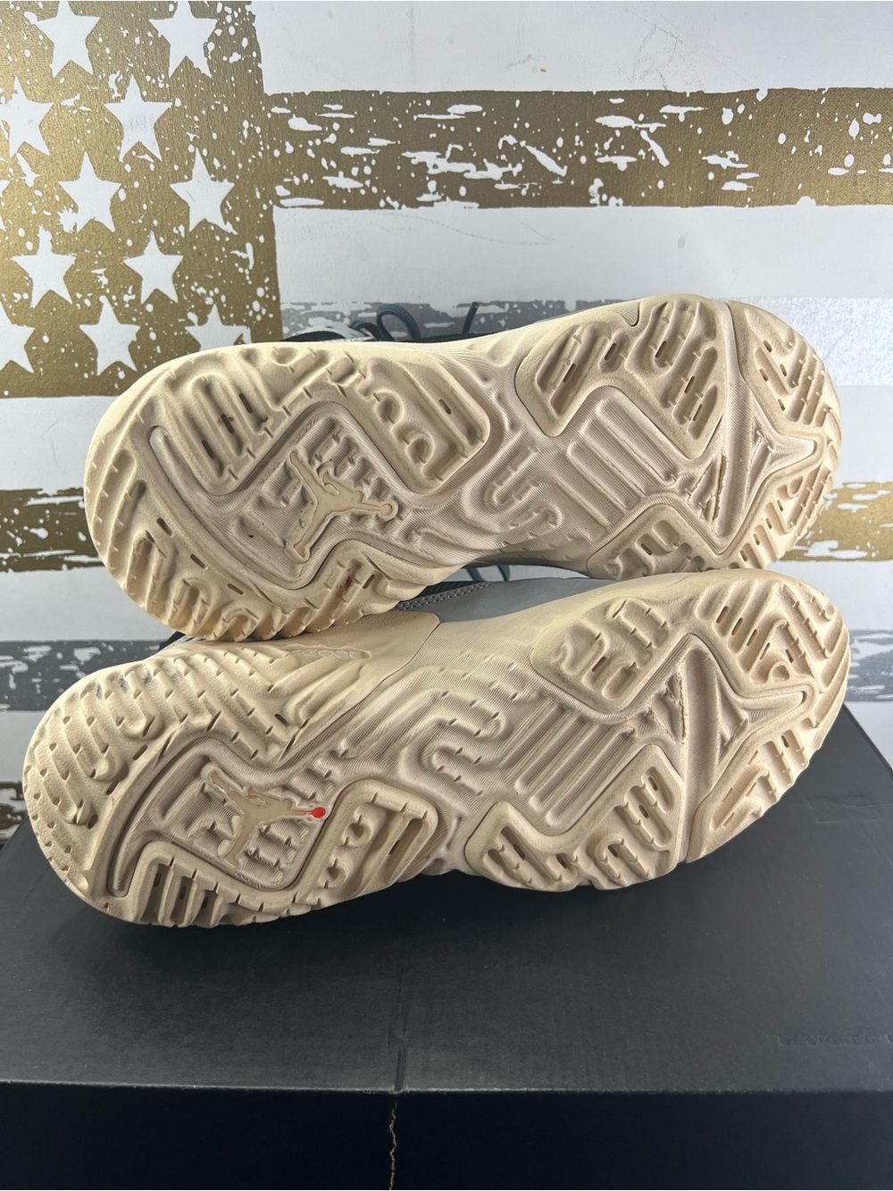 Jordan Delta Mid - Picture 5 of 7